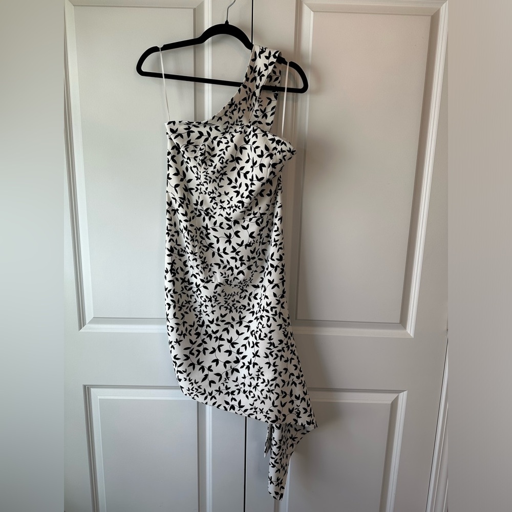 Keepsake The Label Overpower Mini Dress Ivory and Black (Size L) - Picture 2 of 10